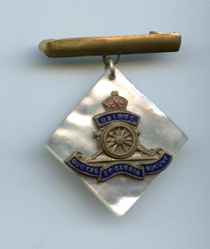  Royal Artillery Sweetheart  Lapel Brooch