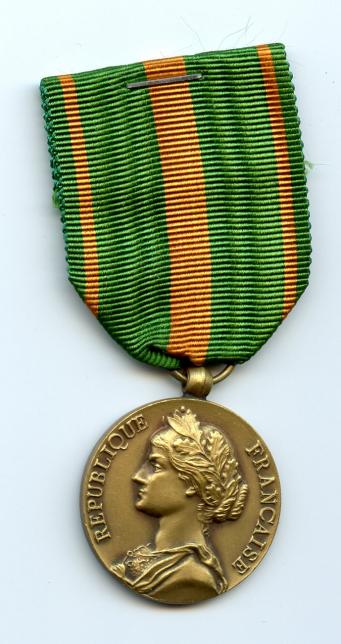 French Medaille Des Evades