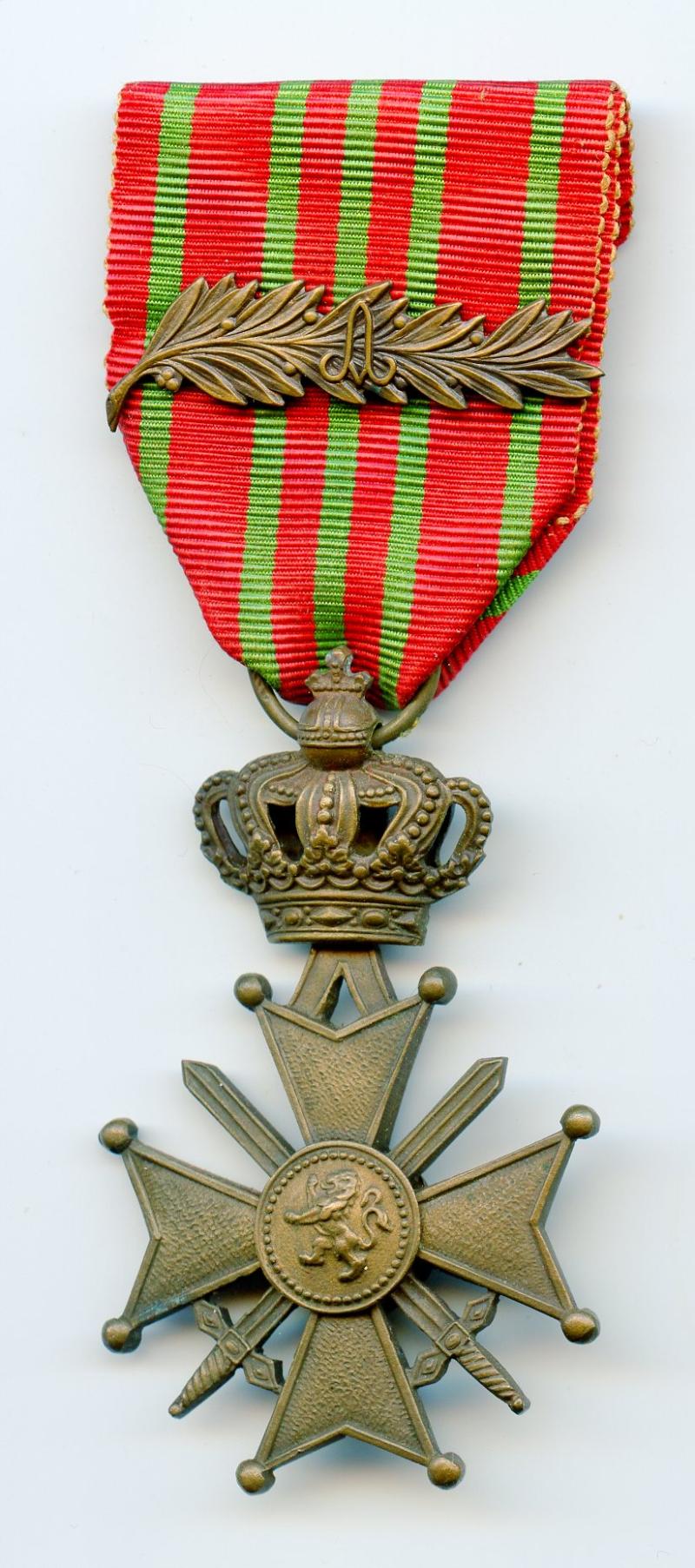 Belgium  Croix De Guerre Medal  with Palm