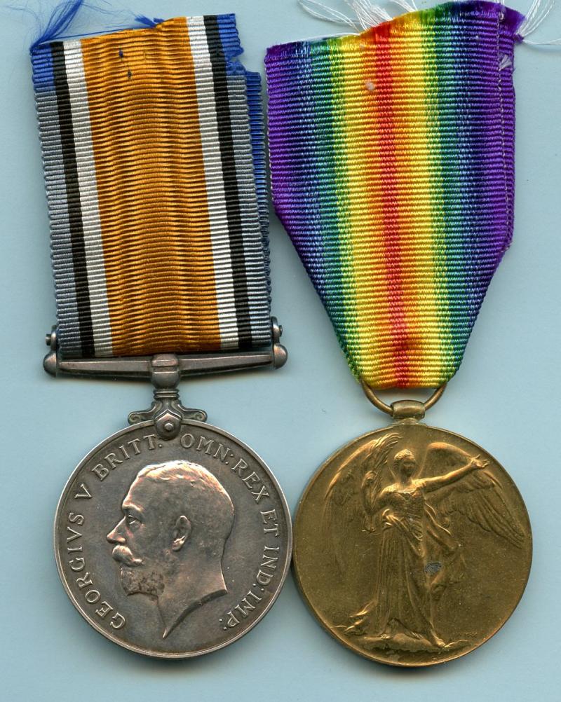 WW1 British War & Victory Medals Pair to Gunner William Thomson Royal Artillery