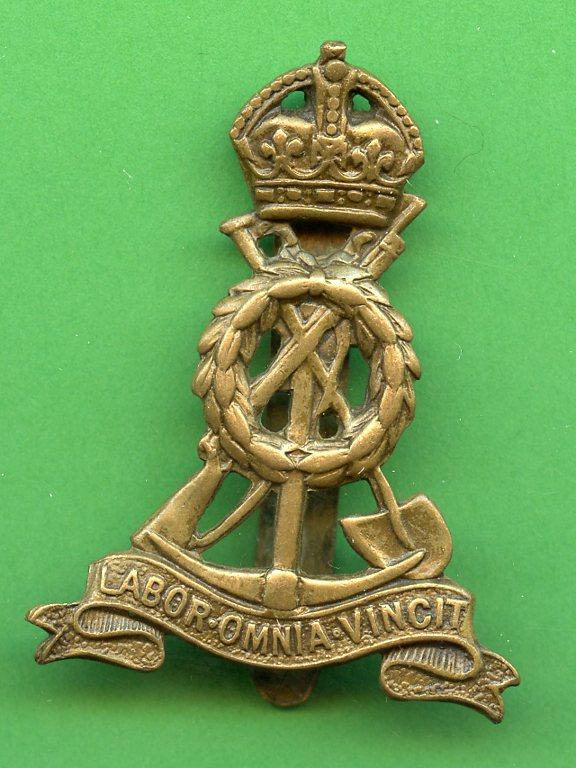 WW1 Labour Corps Brass  Cap Badge