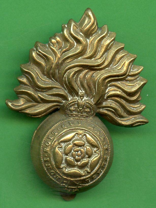 The Royal Fusiliers  1st to 4th ( City of London Regiment )  WW1  Brass Cap Badge