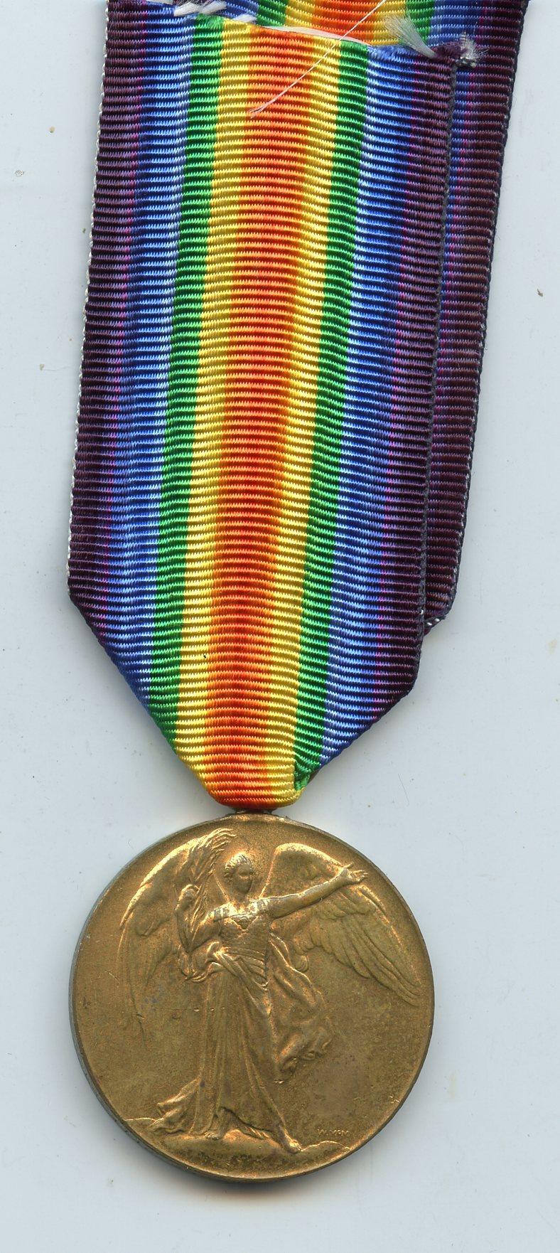 Victory Medal 1914-19 To , Royal  Artillery ( From Manchester )