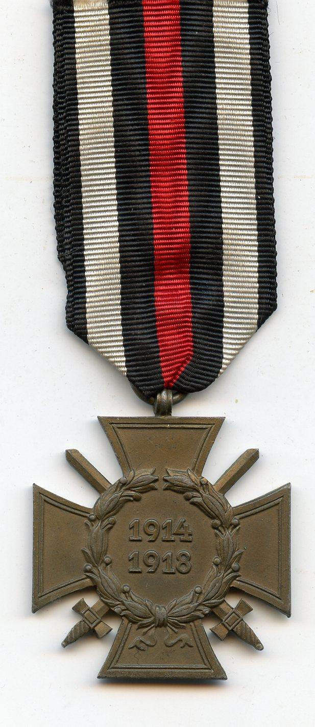 WW1 Germany  Honour Cross Medal 1914-18 Makers Mark F & CO