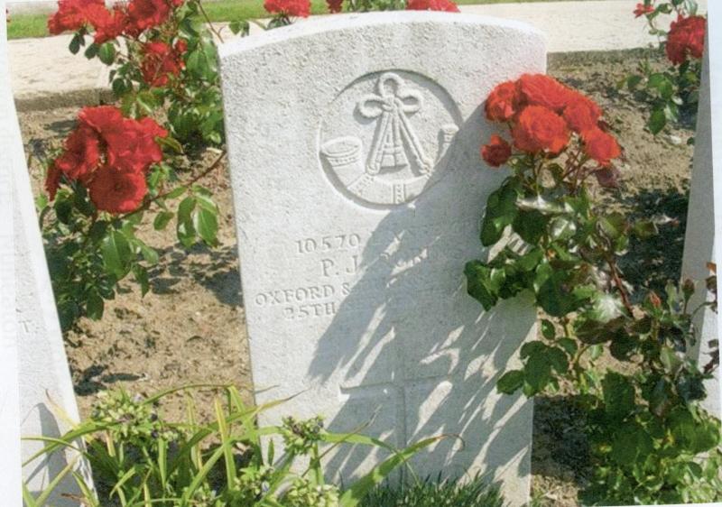 WW1 Victory Medal 1914-1919 To Pte Percy J Robins, 5th Bn., Oxford and Bucks Light Infantry