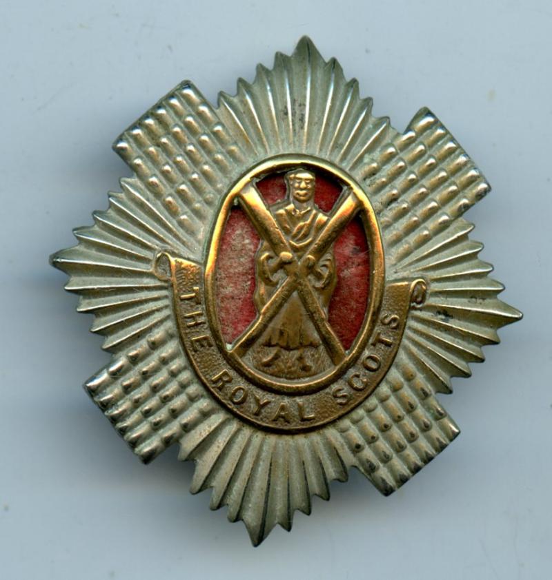 WW1 1st Battalion The Royal Scots Other Ranks Kilmarnock Bonnet & Glengarry Bi- Metal Cap Badge