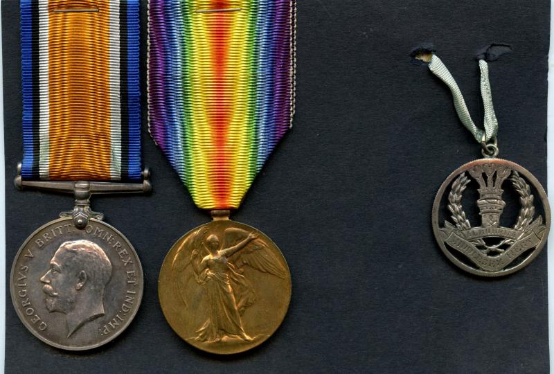 WW1 British War & Victory Medals Pair To Pte Charles Hessner,  4th I. L. Coy Middlesex Regiment
