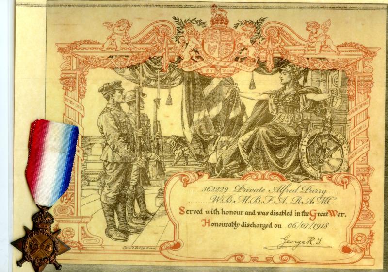 WW1 1914-15 Star Medal To Pte Alfred Parry, Royal Welsh Fusiliers & RAMC